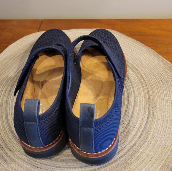 🩰EUC~ EASY SPIRIT VENNA Mary Jane Flats - Picture 4 of 6